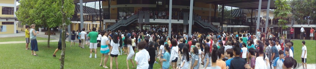 Middle School Takes Over UNIS with Flashmob